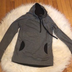 Long sleeve workout top
